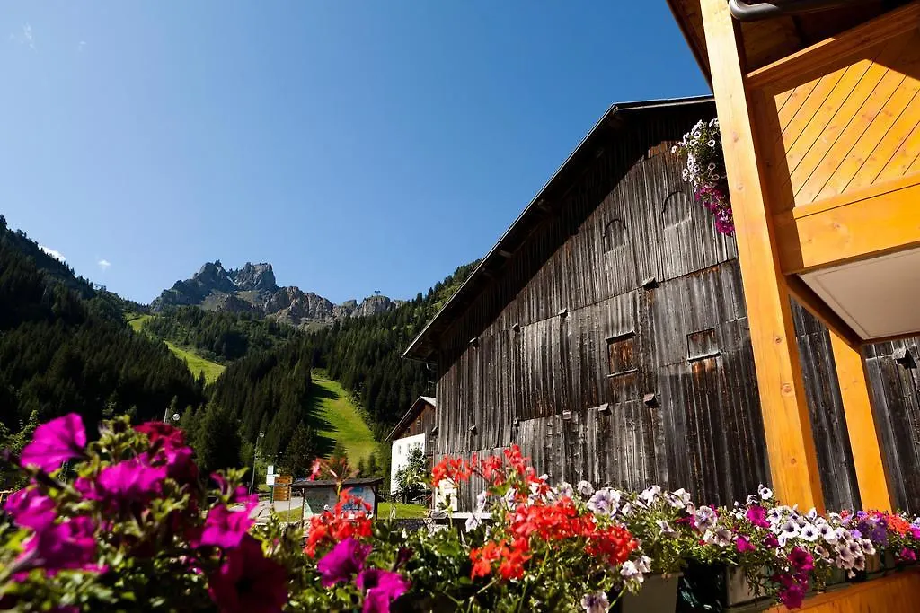 Hotel Garni Laura Arabba